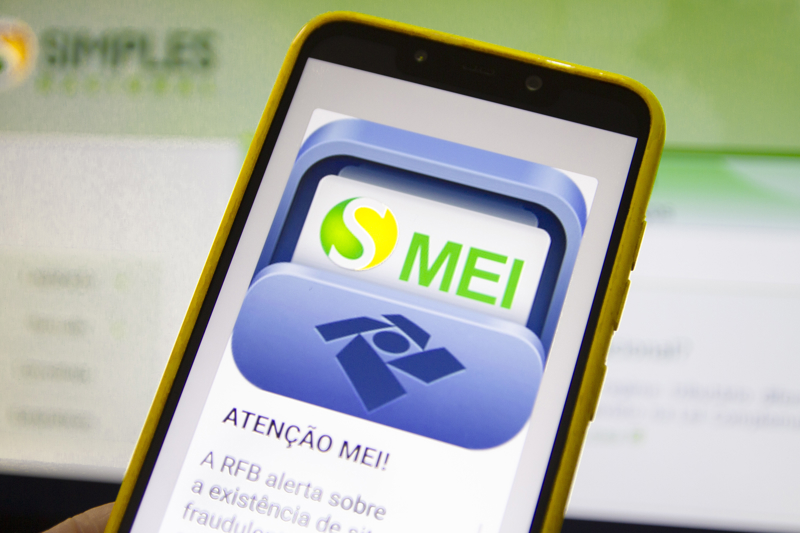 Leia mais sobre o artigo Atenção, MEI!